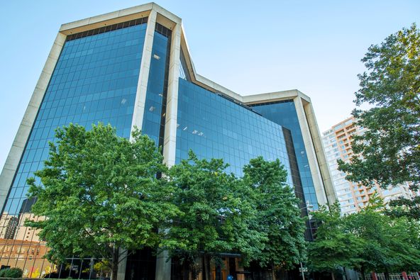 Fourth & Battery Building: 2401 4th Ave, Seattle, WA 98121